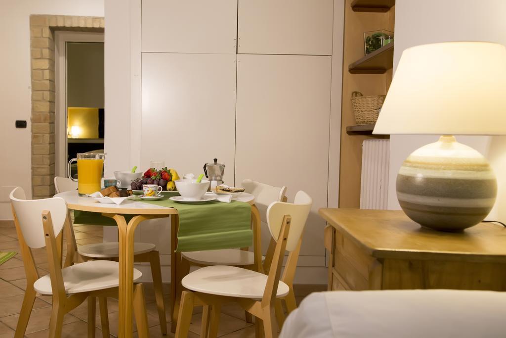 Coliseum Rome Apartments Rom bilde
