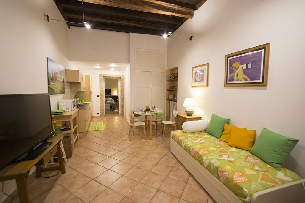 Coliseum Rome Apartments Rom bilde